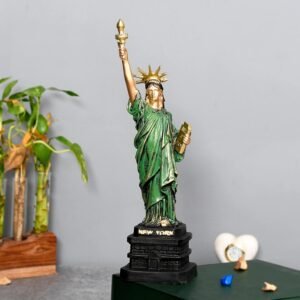 Antique Finish Statue of Liberty Showpiece for Home Decor/Gifting/Living Room Decorative Showpiece.