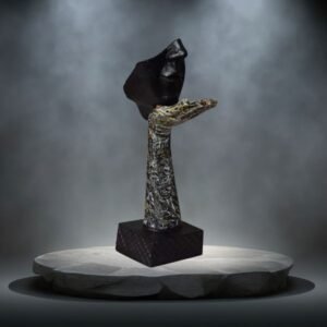 Resin Kissingg Face Statue Sculptures Fantasy Showpieces Creative Abstract Design Art Figurine For Home